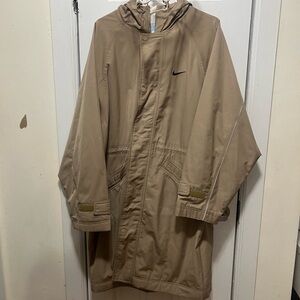 Nike Men's Beige Raincoat